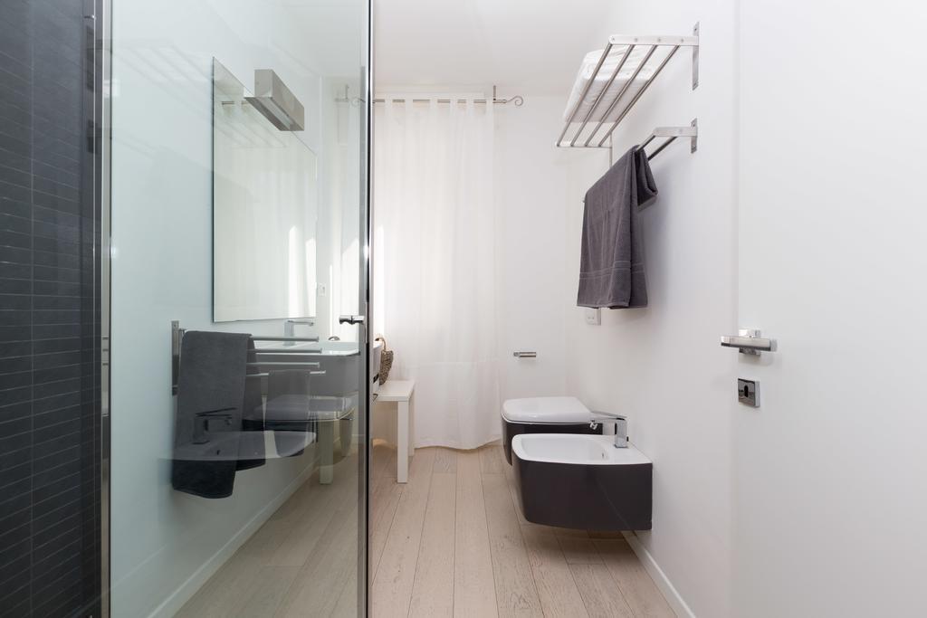 Villa Fiore Torbole Sul Garda Phòng bức ảnh
